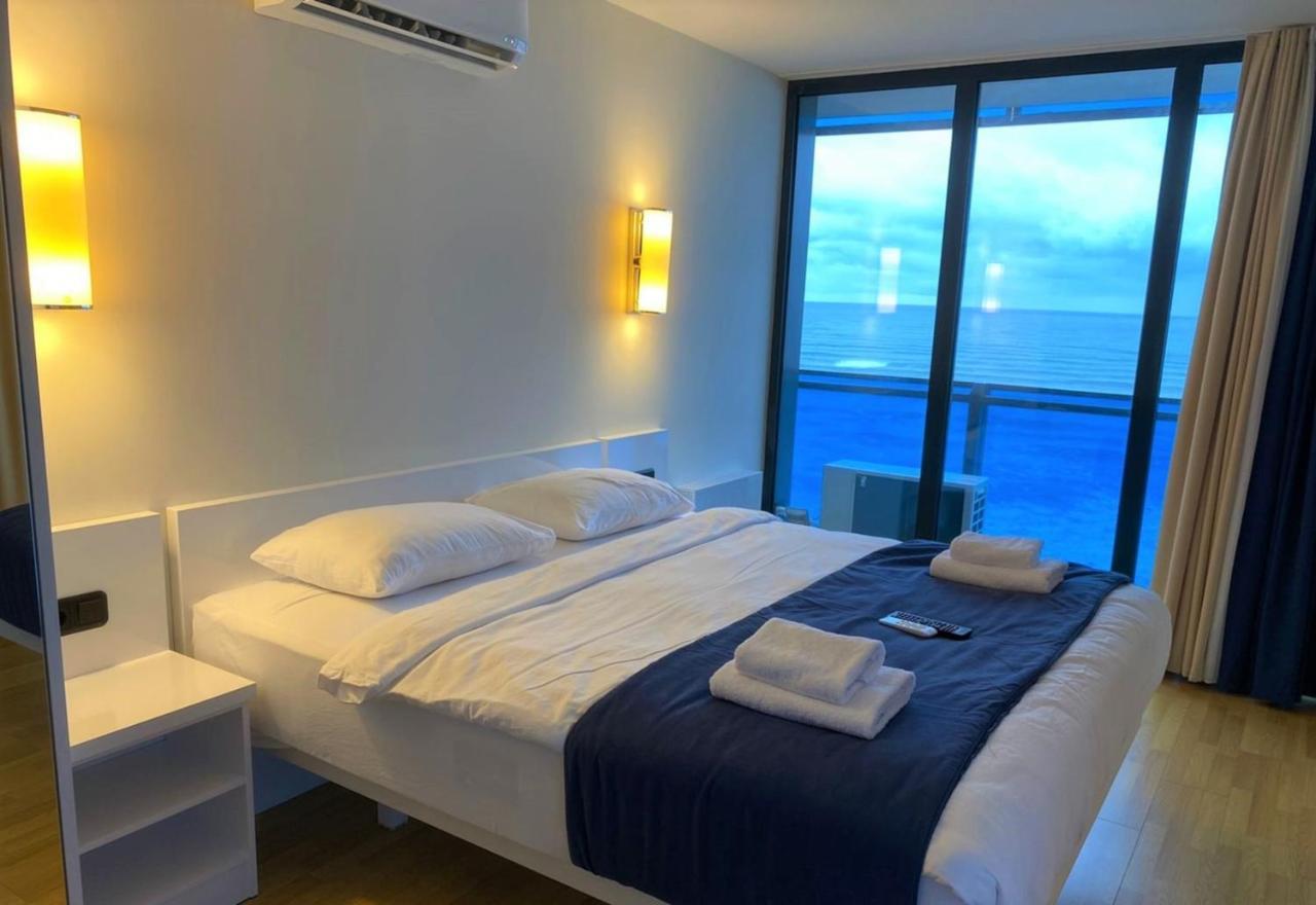 Orbi City Sea View Apartments Batumi Eksteriør bilde